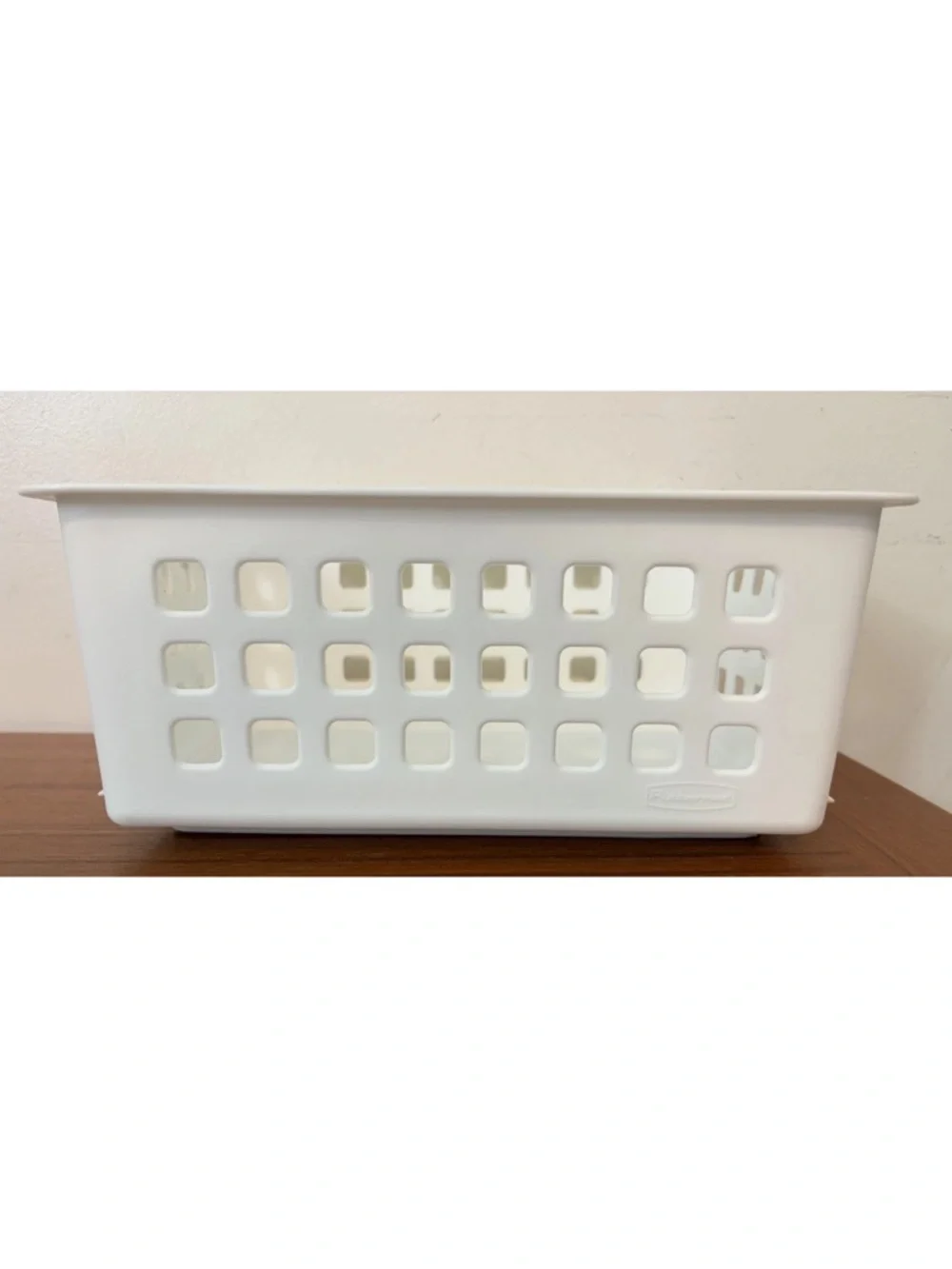 Rubbermaid Slide N Stack Bin #5581 White Storage Basket Plastic